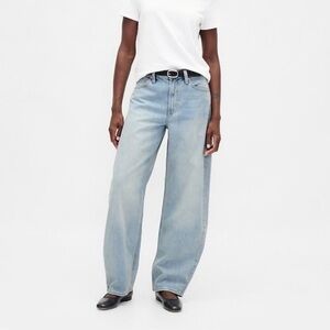 NWT! GAP Light Wash Women's High Rise Barrel Jeans Size 14 🩷